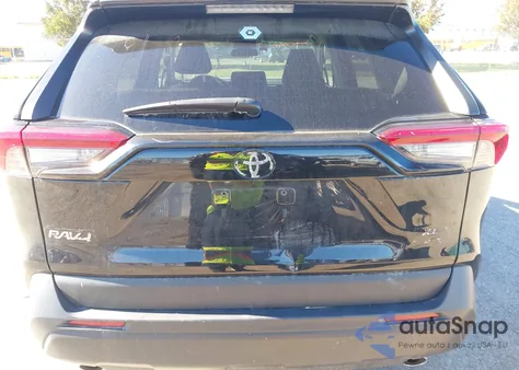 2024 Toyota Rav4 Xle z USA, uszkodzony, nr VIN 2T3P1RFV2RW455590